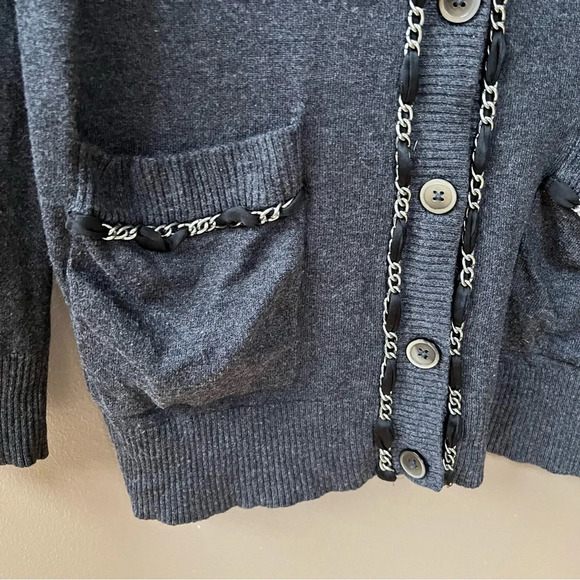 Jodi Arnold For The Limited Career Gray Cardigan Size Small Metal Chain Satin - Picture 3 of 8